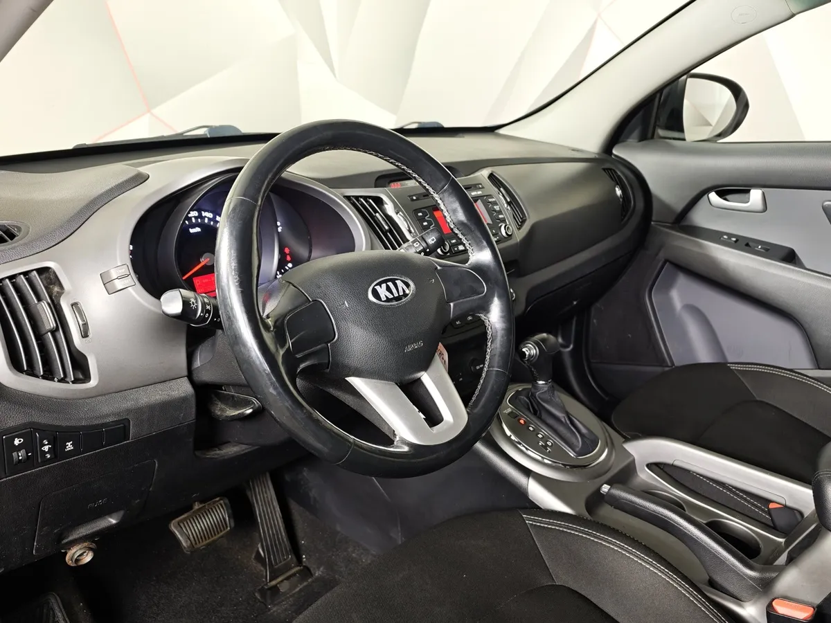 Kia Sportage 2.0 AT AWD (150 л.с.) Черный в АВИЛОН. Слайд №19