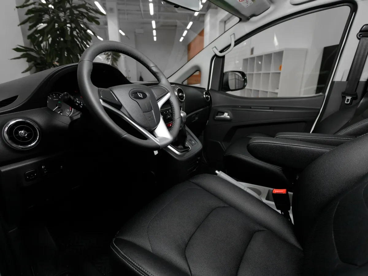 Sollers SF1 1.5 MT (136 л.с.) Серый в АВИЛОН. Слайд №2 Sollers SF1 1.5 MT (136 л.с.) Серый в АВИЛОН. Слайд №2