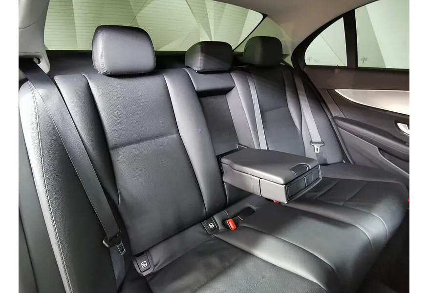 АВИЛОН - Mercedes-Benz E-Класс E 200 9G-TRONIC (197 л.с.) Premium (Локальная сборка) Черный - slide 10