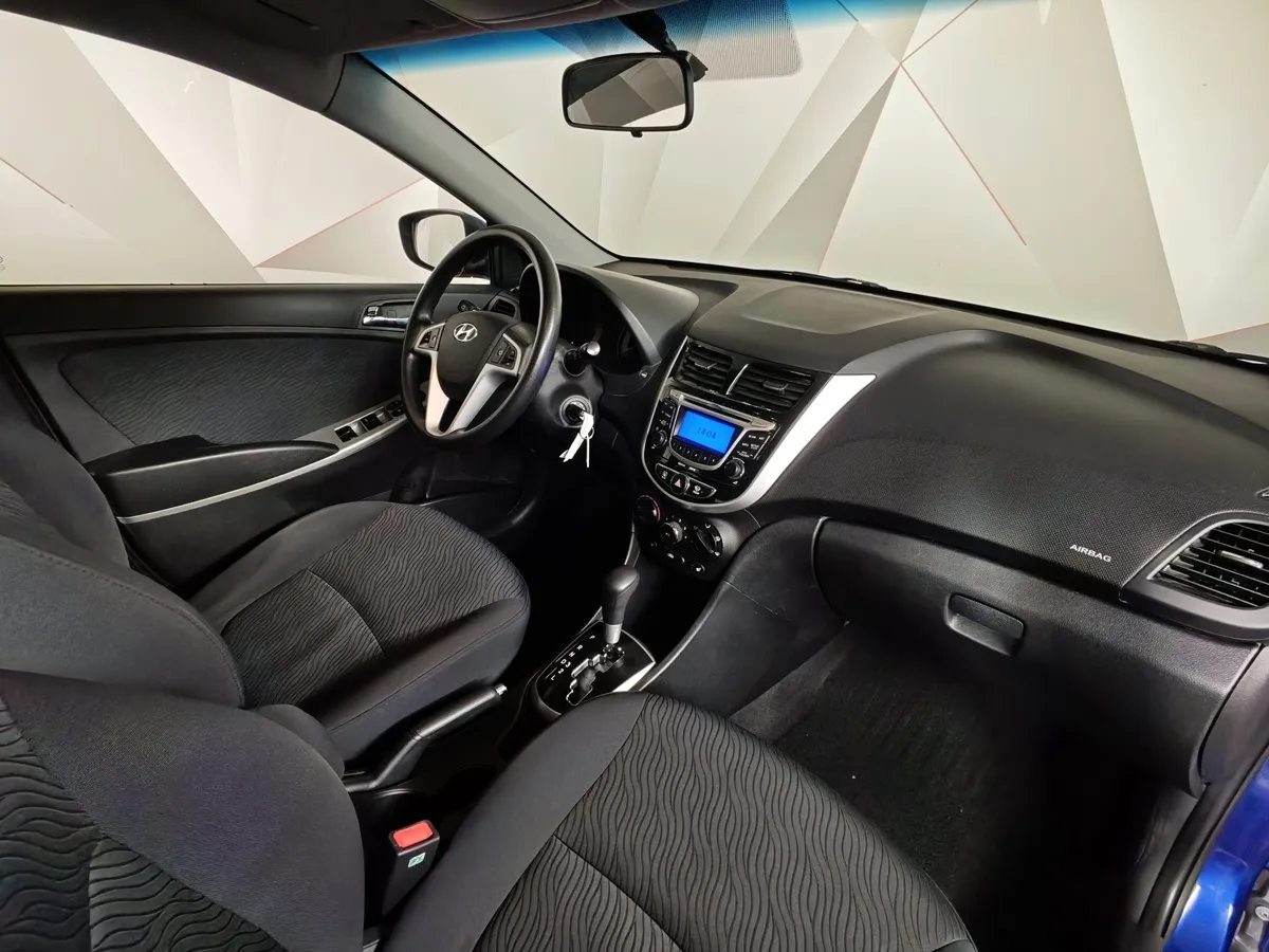 Hyundai Solaris 1.6 AT (123 л.с.) Comfort Синий в АВИЛОН. Слайд №11