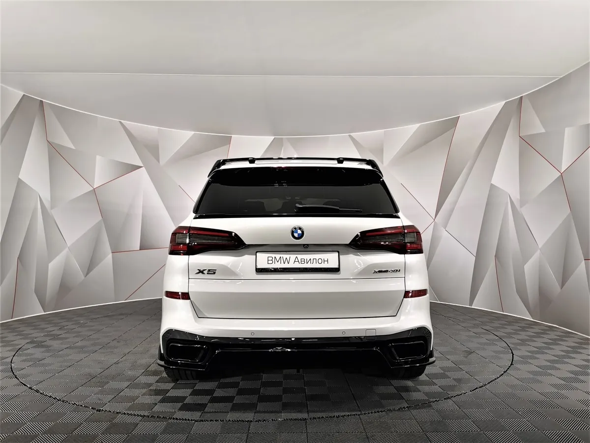 BMW X5 xDrive40i Steptronic (340 л.с.) Белый в АВИЛОН. Слайд №4