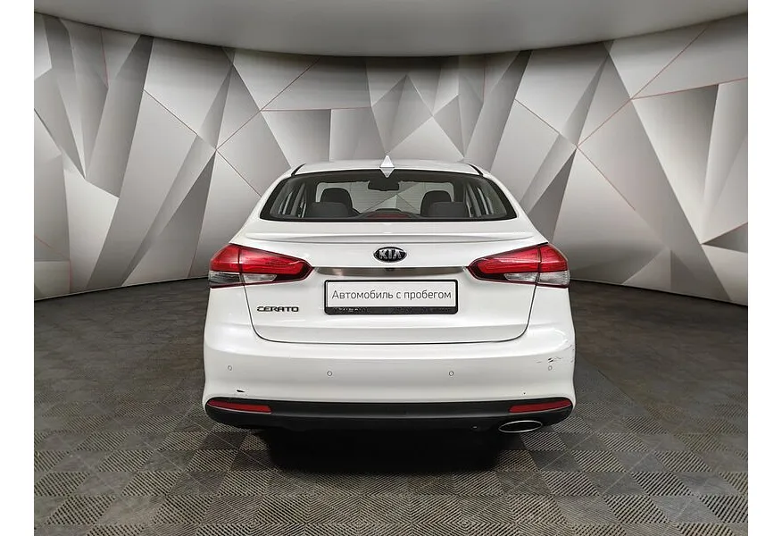 Kia Cerato 2.0 AT (150 л.с.) Белый в АВИЛОН. Слайд №8