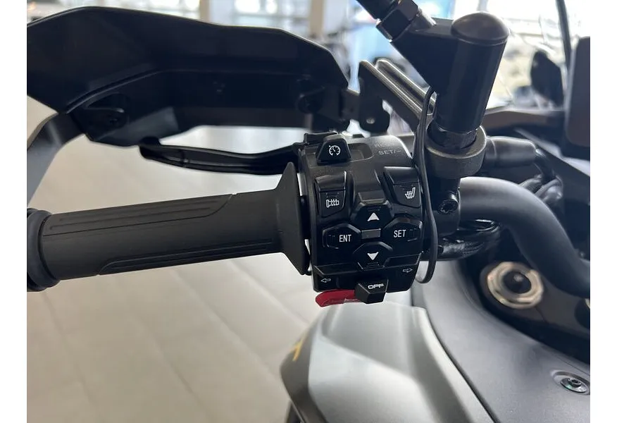 QJMOTOR SRT 900SX 900 см³ (95 л.с.) (95) 904 Черный в АВИЛОН. Слайд №13 QJMOTOR SRT 900SX 900 см³ (95 л.с.) (95) 904 Черный в АВИЛОН. Слайд №13