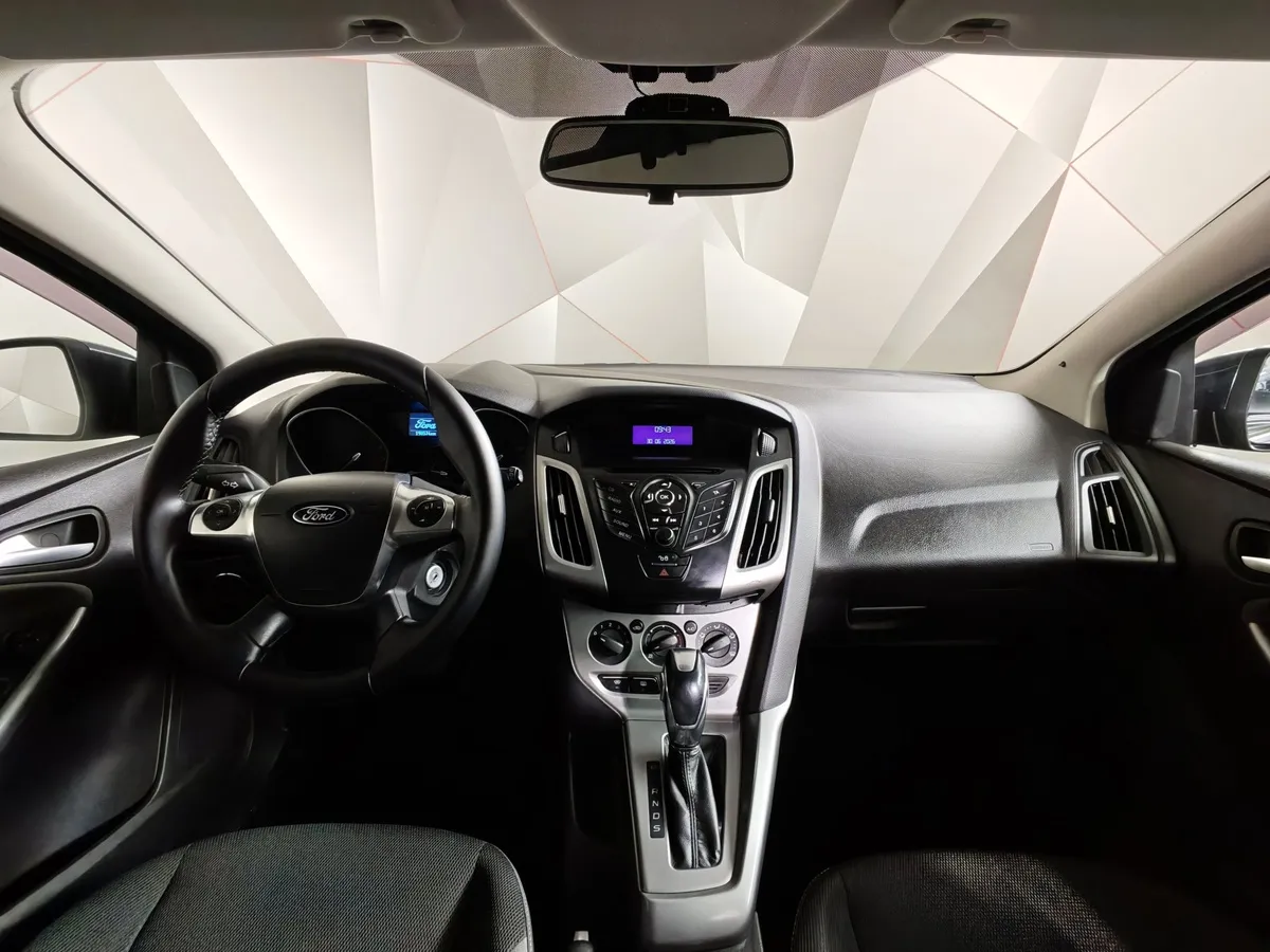 Ford Focus 1.6 Ti-VCT PowerShift (105 л.с.) Trend Серый в АВИЛОН. Слайд №12