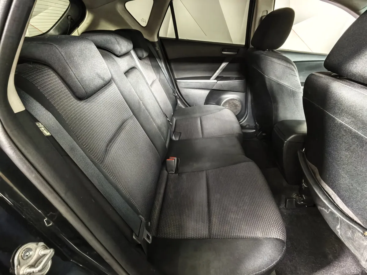 Mazda 3 1.6 AT (105 л.с.) Черный в АВИЛОН. Слайд №14