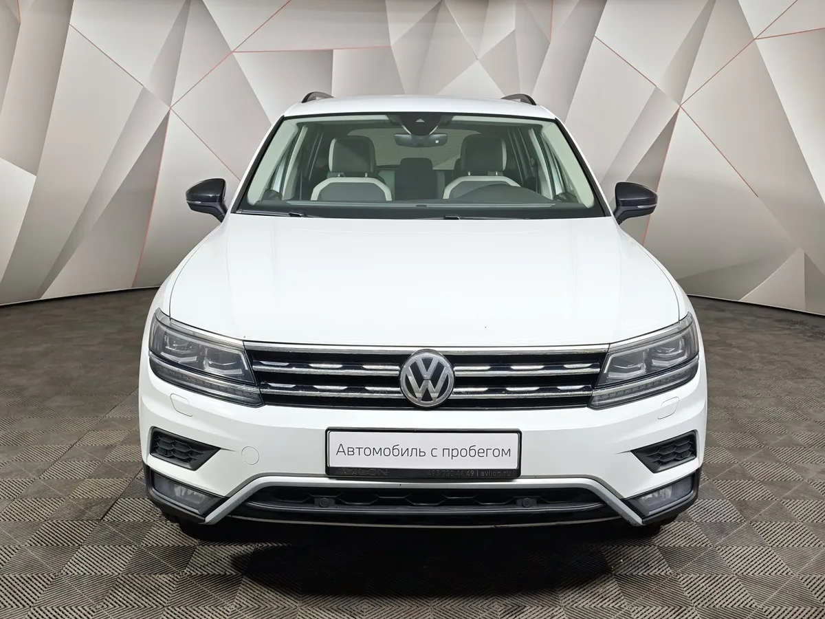 Volkswagen Tiguan 2.0 TSI 4Motion DSG (180 л.с.) OFFROAD Белый в АВИЛОН. Слайд №7