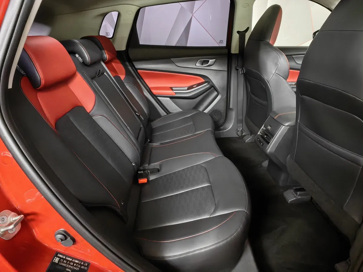 Changan CS55PLUS 1.5T 7DCT (180 л.с.) Tech Красный в АВИЛОН. Слайд №15