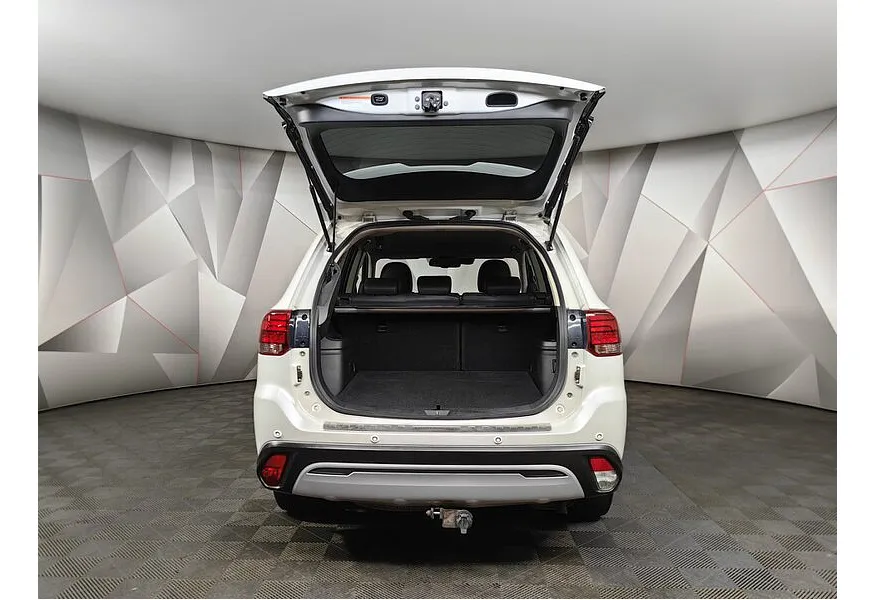 LIVE. Слайд №19