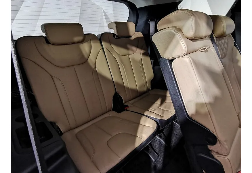 Hyundai Santa Fe 3.5 AWD 8AT (249 л.с.) High-Tech (7 мест) Серый в АВИЛОН. Слайд №27