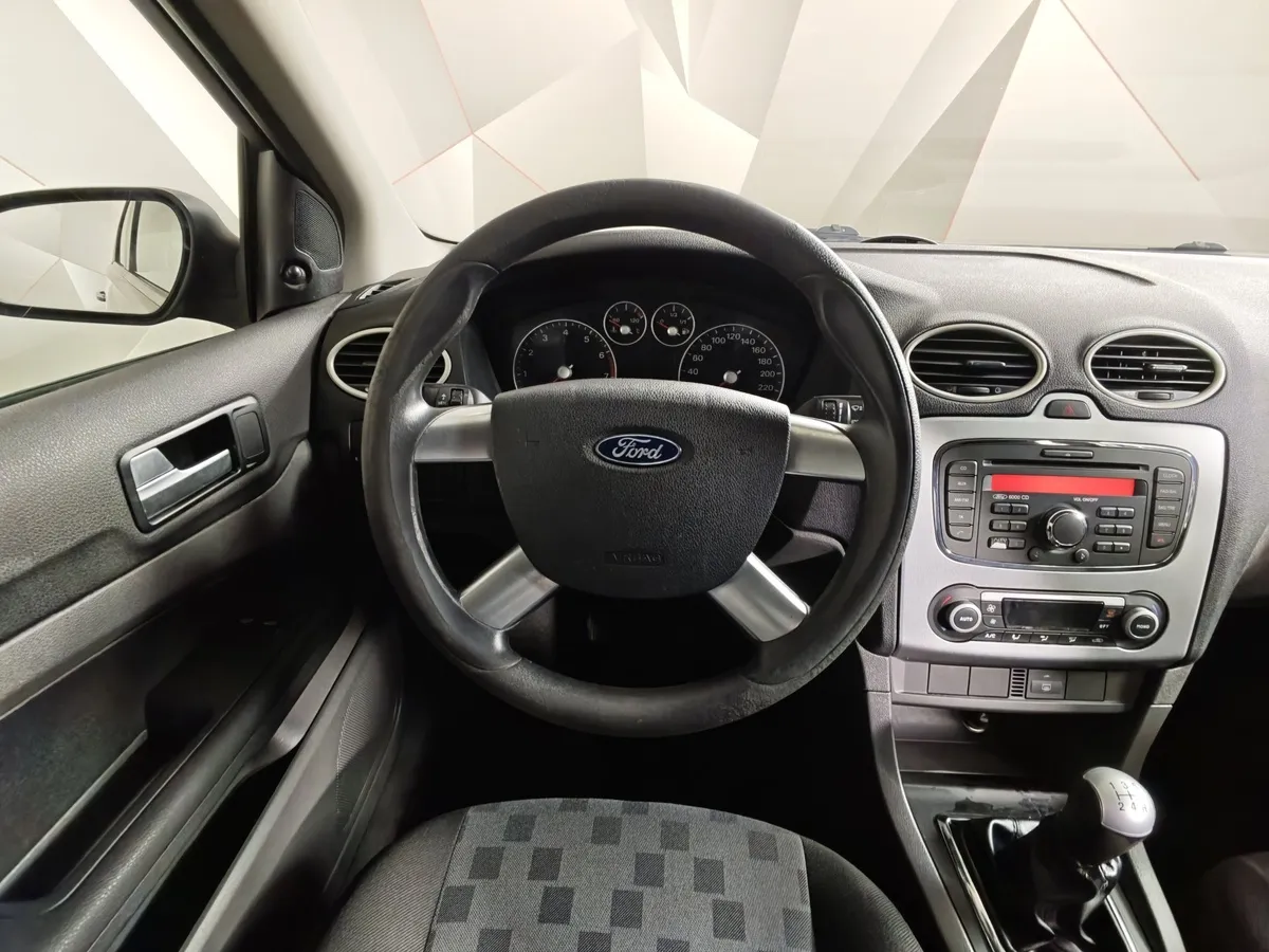 Ford Focus 1.8 MT (125 л.с.) Trend Черный в АВИЛОН. Слайд №19