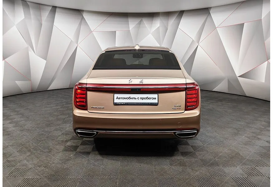 Hongqi H9 2.0T AT (245 л.с.) Deluxe   Коричневый в АВИЛОН. Слайд №8