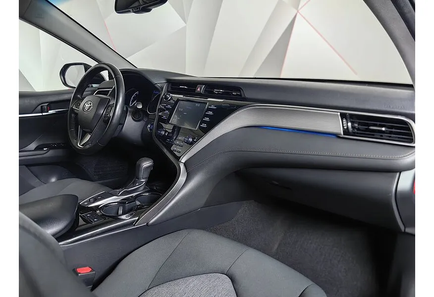 Toyota Camry 2.0 AT (150 л.с.) Черный в АВИЛОН. Слайд №13