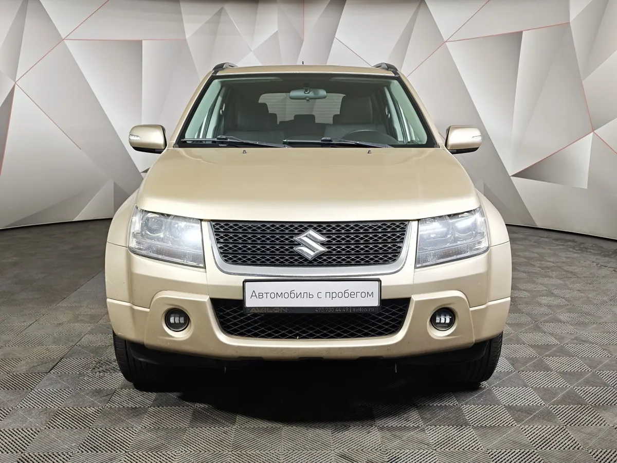 Suzuki Grand Vitara 2.0 AT AWD (140 л.с.) Бежевый в АВИЛОН. Слайд №7