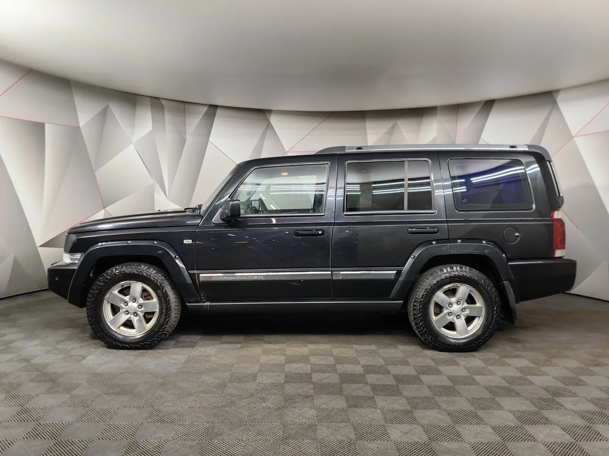 Jeep Commander 3.0 CRD AT AWD (218 л.с.) Черный в АВИЛОН. Слайд №5