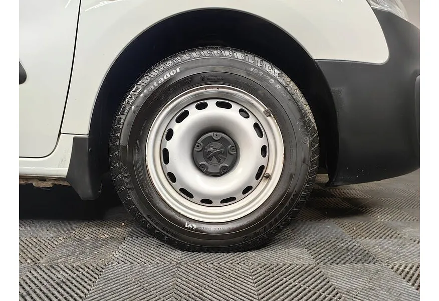 АВИЛОН - Peugeot Partner 1.6 HDi MT (90 л.с.) Белый - slide 12