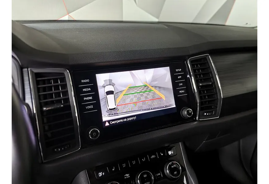 Skoda Kodiaq 2.0 TDI DSG 4X4 (150 л.с.) Бежевый в АВИЛОН. Слайд №20