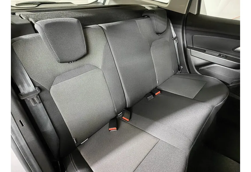 Renault Duster 1.3 CVT 4WD (150 л.с.) Серый в АВИЛОН. Слайд №17