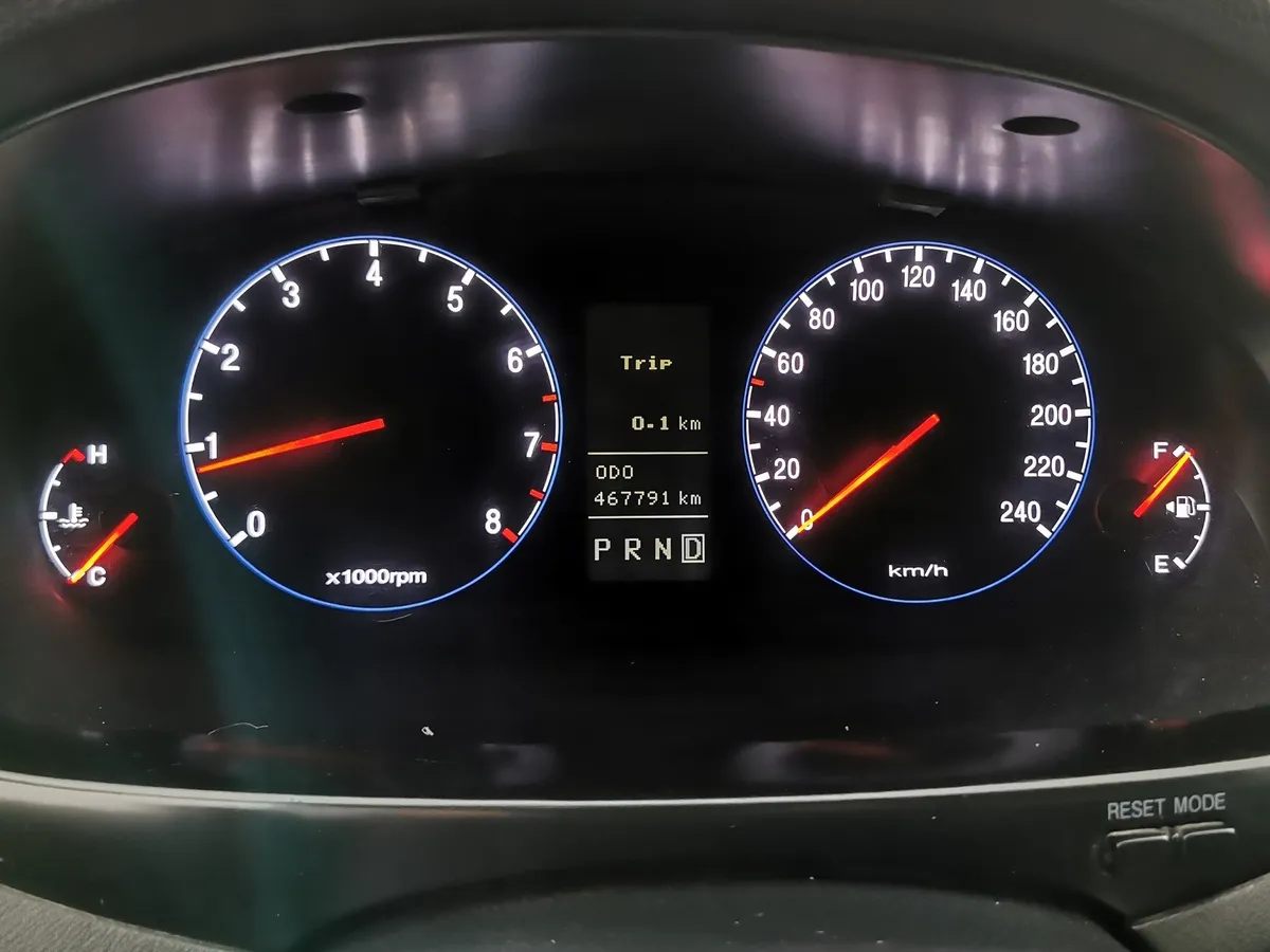 Hyundai Grandeur 2.7 AT (192 л.с.) Черный в АВИЛОН. Слайд №17
