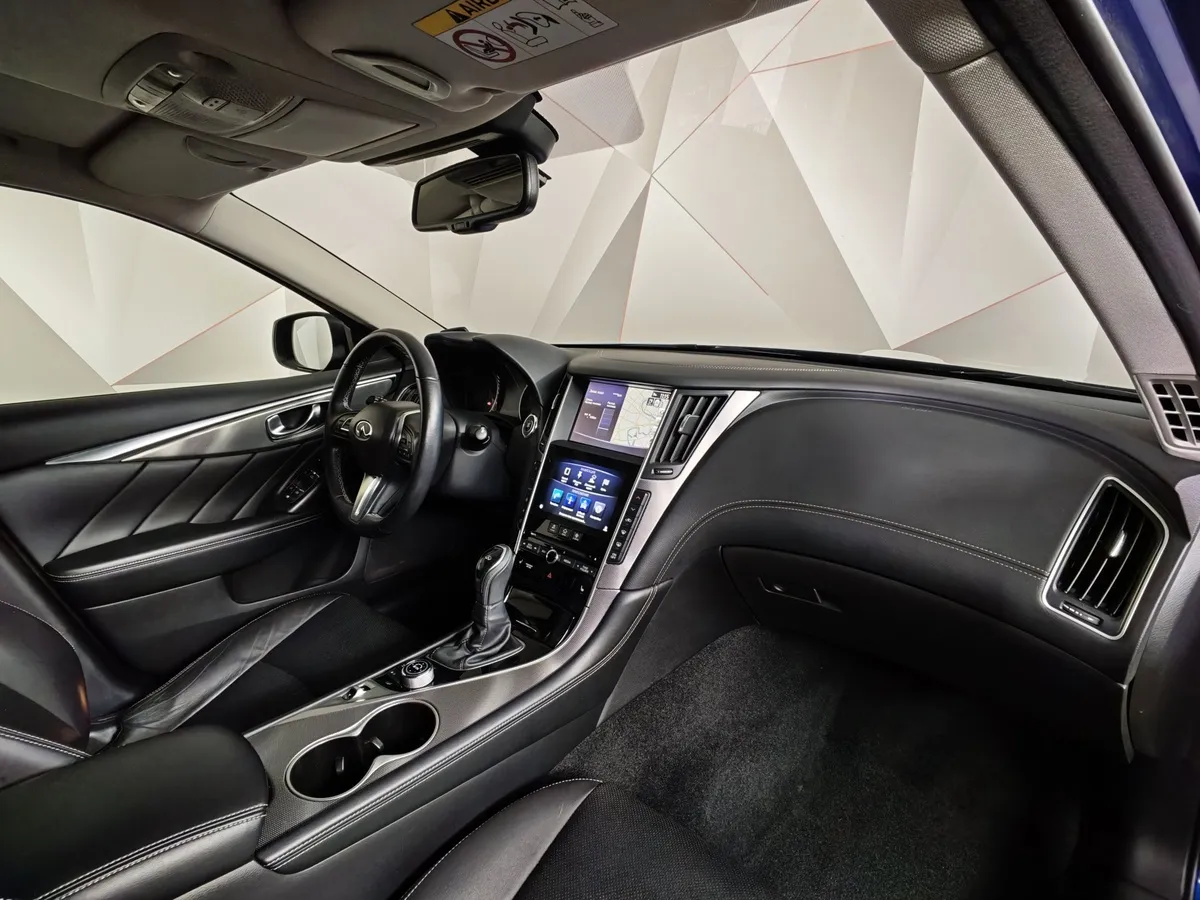 Infiniti Q50 2.0 T AT (211 л.с.) Синий в АВИЛОН. Слайд №13
