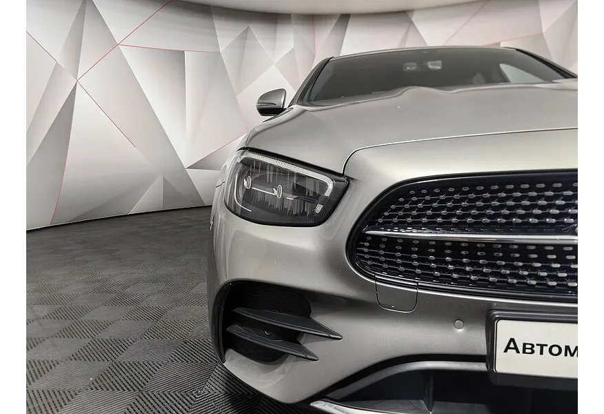 LIVE. Слайд №17