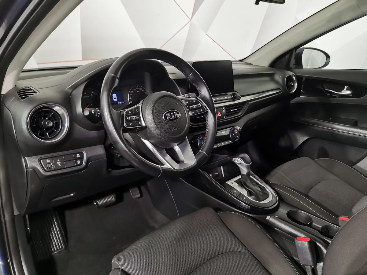 Kia Cerato 2.0 MPI AT (150 л.с.) Luxe Синий в АВИЛОН. Слайд №18