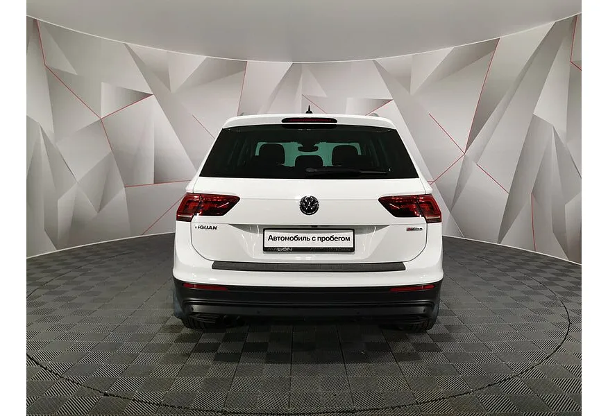 Volkswagen Tiguan 1.4 TSI 4Motion DSG (150 л.с.) Highline Белый в АВИЛОН. Слайд №8