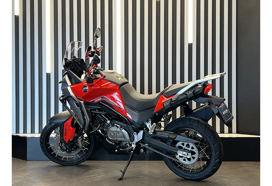 QJMOTOR SVT 650X 650 см³ (76 л.с.) 650 в АВИЛОН. Слайд №6