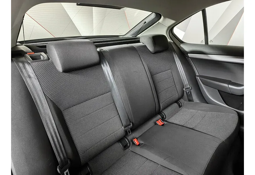 Skoda Octavia 1.6 AT (110 л.с.) Бежевый в АВИЛОН. Слайд №17