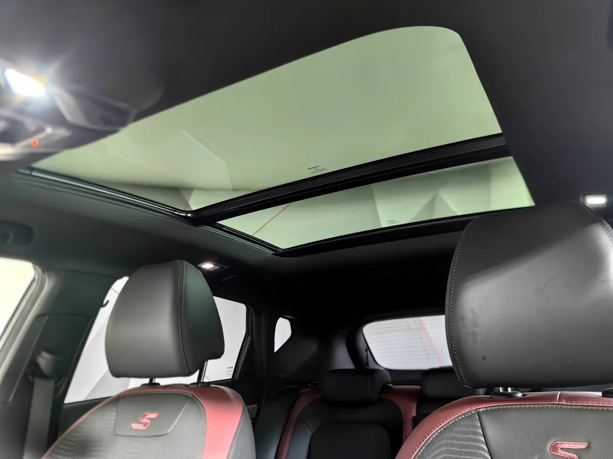 Geely Coolray 1.5T 7DCT 2WD (150 л.с.) Flagship Sport Серый в АВИЛОН. Слайд №22