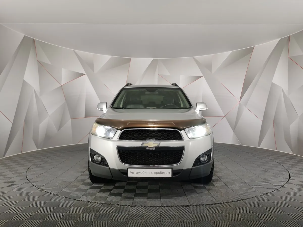 Chevrolet Captiva 2.4 AT (5 мест) (167 л.с.) LT Серебристый в АВИЛОН. Слайд №7