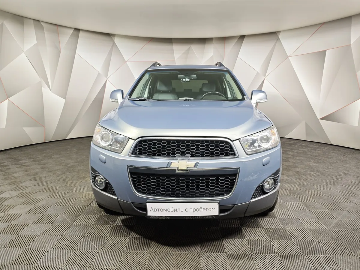 Chevrolet Captiva 2.4 MT (5 мест) (167 л.с.) LT Серый в АВИЛОН. Слайд №7
