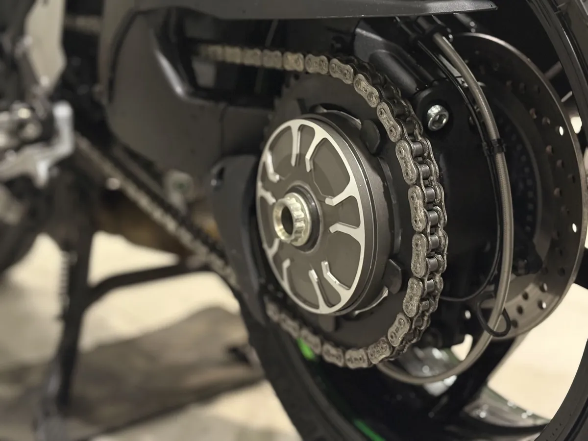 Kawasaki Ninja H2 998 см³ (200 л.с.) (200) 998 Зеленый в АВИЛОН. Слайд №8