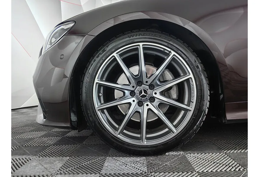 Mercedes-Benz E-Класс E 200 4MATIC 9G-TRONIC (197 л.с.) Sport Красный в АВИЛОН. Слайд №9