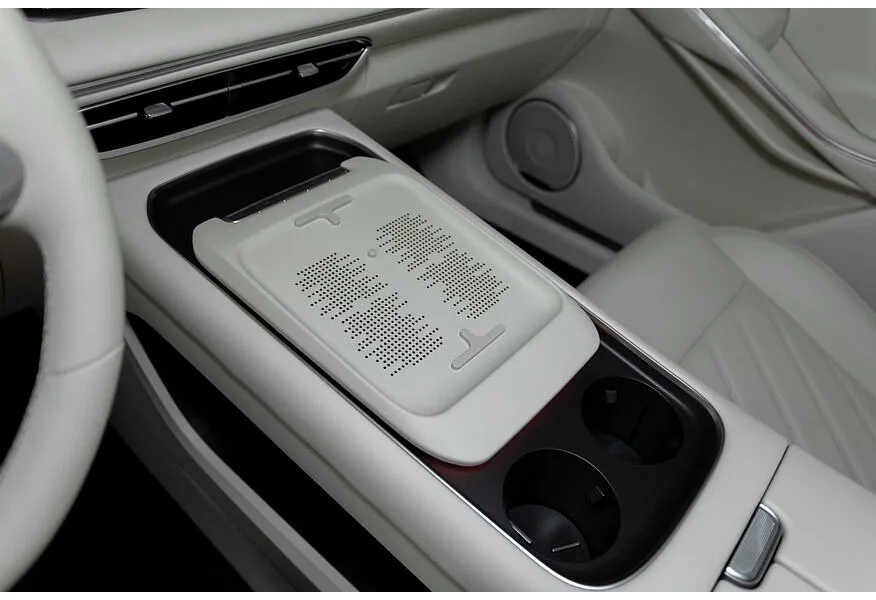 Voyah Free EVR 1.5 AT AWD (510 л.с.) Sport + Белый в АВИЛОН. Слайд №12