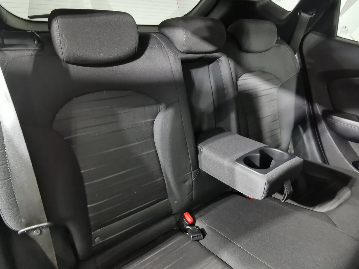 Hyundai ix35 2.0 MT 2WD (150 л.с.) Коричневый в АВИЛОН. Слайд №16
