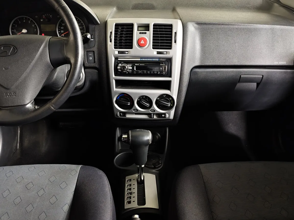 Hyundai Getz 1.6 AT (105 л.с.) Бежевый в АВИЛОН. Слайд №15