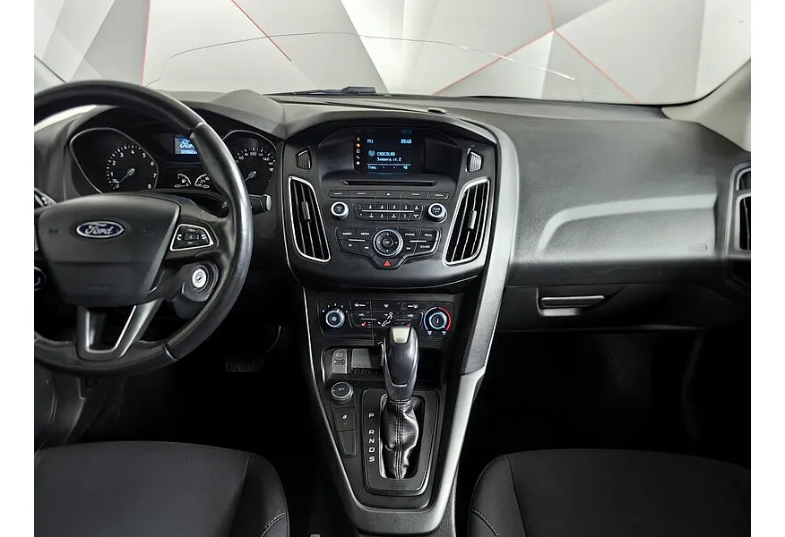 Ford Focus 1.6 PowerShift (105 л.с.) Trend Белый в АВИЛОН. Слайд №15