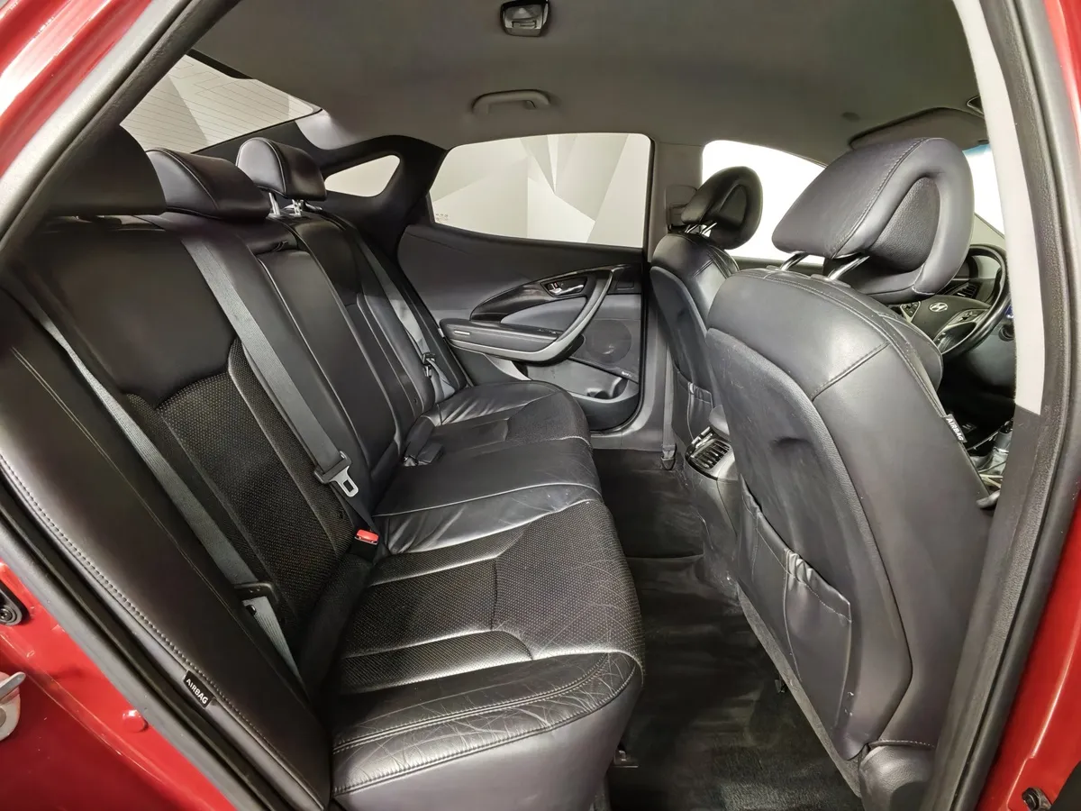 Hyundai Grandeur 3.0 AT (250 л.с.) Business Красный в АВИЛОН. Слайд №16