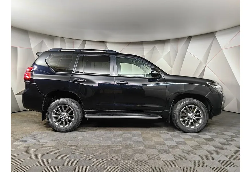 LIVE. Слайд №4