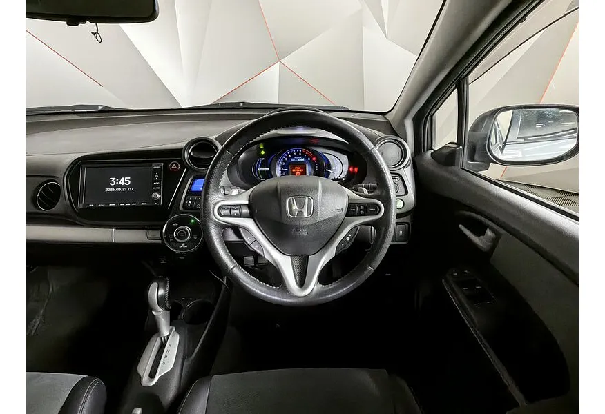 Honda Insight 1.3 CVT (88 л.с.) Серый в АВИЛОН. Слайд №19 Honda Insight 1.3 CVT (88 л.с.) Серый в АВИЛОН. Слайд №19