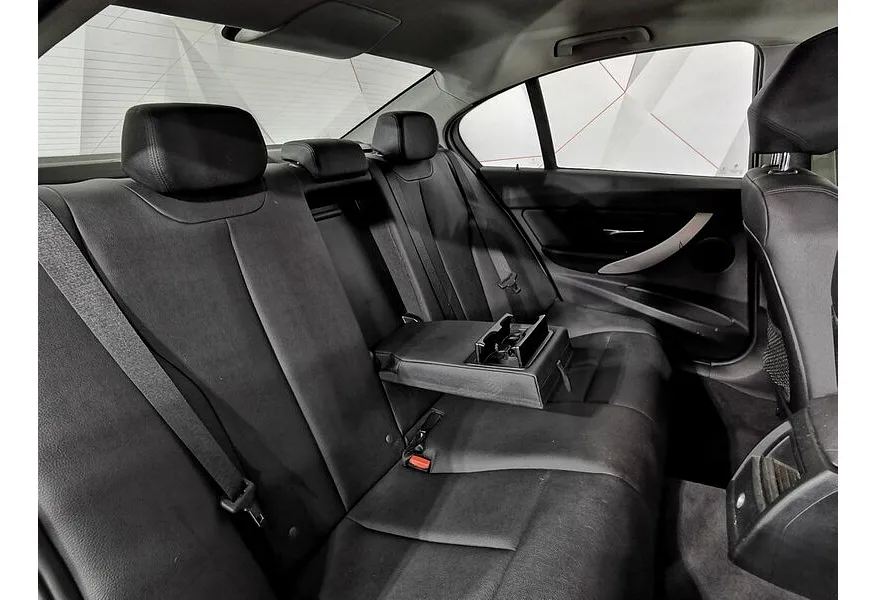 BMW 3 серия 316i AT (136 л.с.) Коричневый в АВИЛОН. Слайд №17