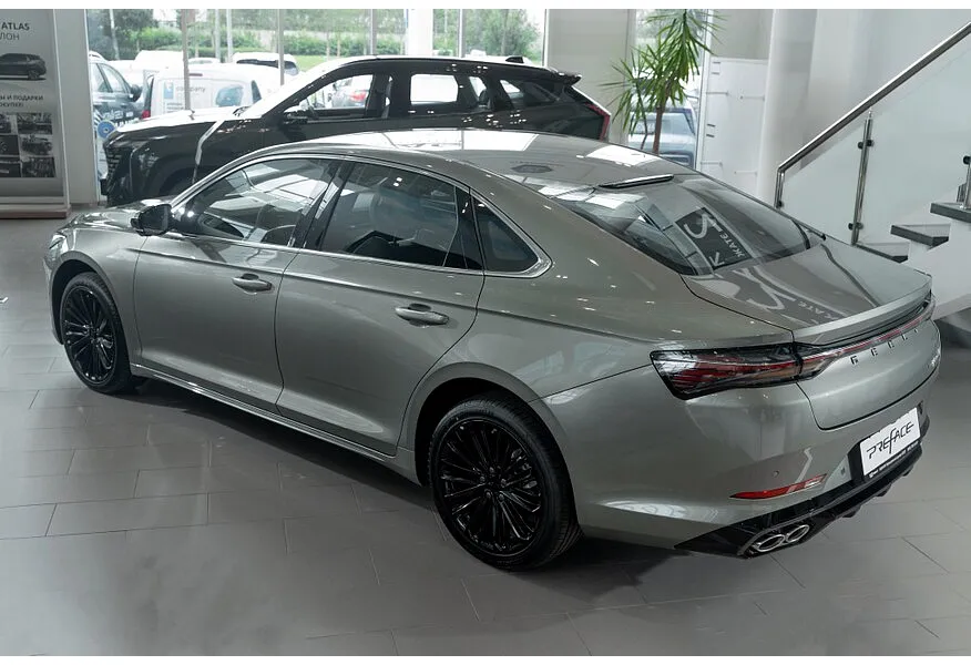 АВИЛОН - Geely Preface 2.0T 7DCT 2WD (200 л.с.) Flagship Зеленый - slide 1