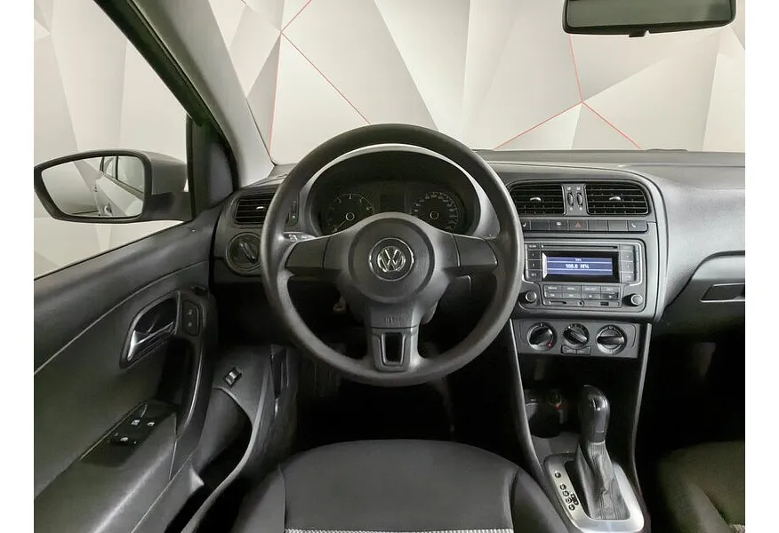 Volkswagen Polo 1.6 Tiptronic (105 л.с.) Comfortline Серебристый в АВИЛОН. Слайд №20