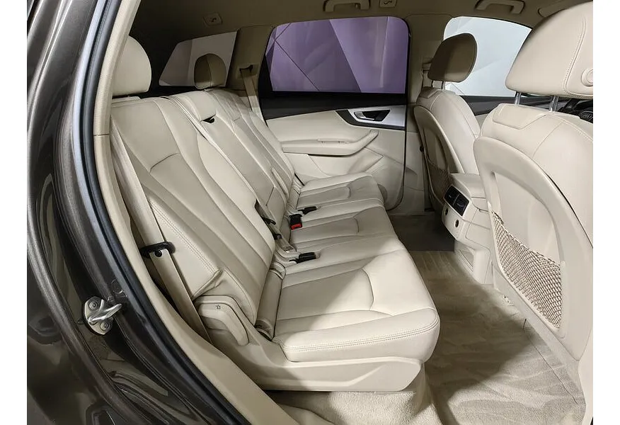 Audi Q7 3.0 TDI Tiptronic quattro (249 л.с.) Коричневый в АВИЛОН. Слайд №9