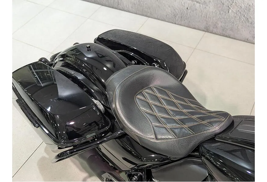 Harley-Davidson Road King Special 114 1923 см³ (106 л.с.) 1923 Черный в АВИЛОН. Слайд №4