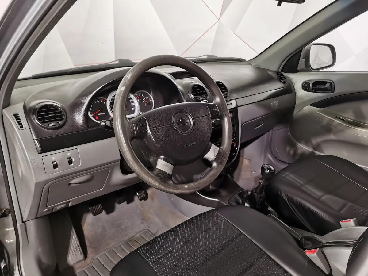 Chevrolet Lacetti 1.6 MT (109 л.с.) Серый в АВИЛОН. Слайд №17