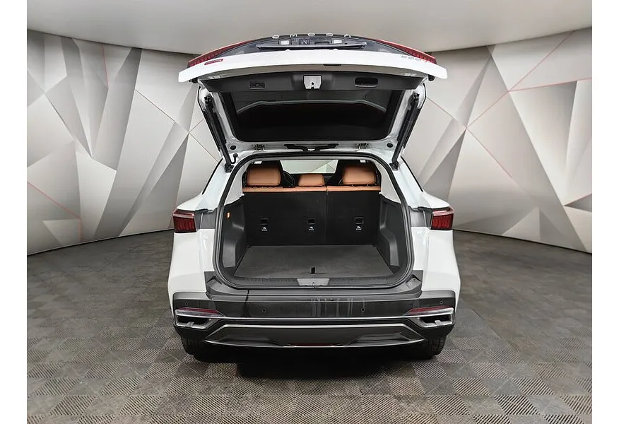 Omoda C5 1.5T CVT (147 л.с.) Ultimate Белый в АВИЛОН. Слайд №12