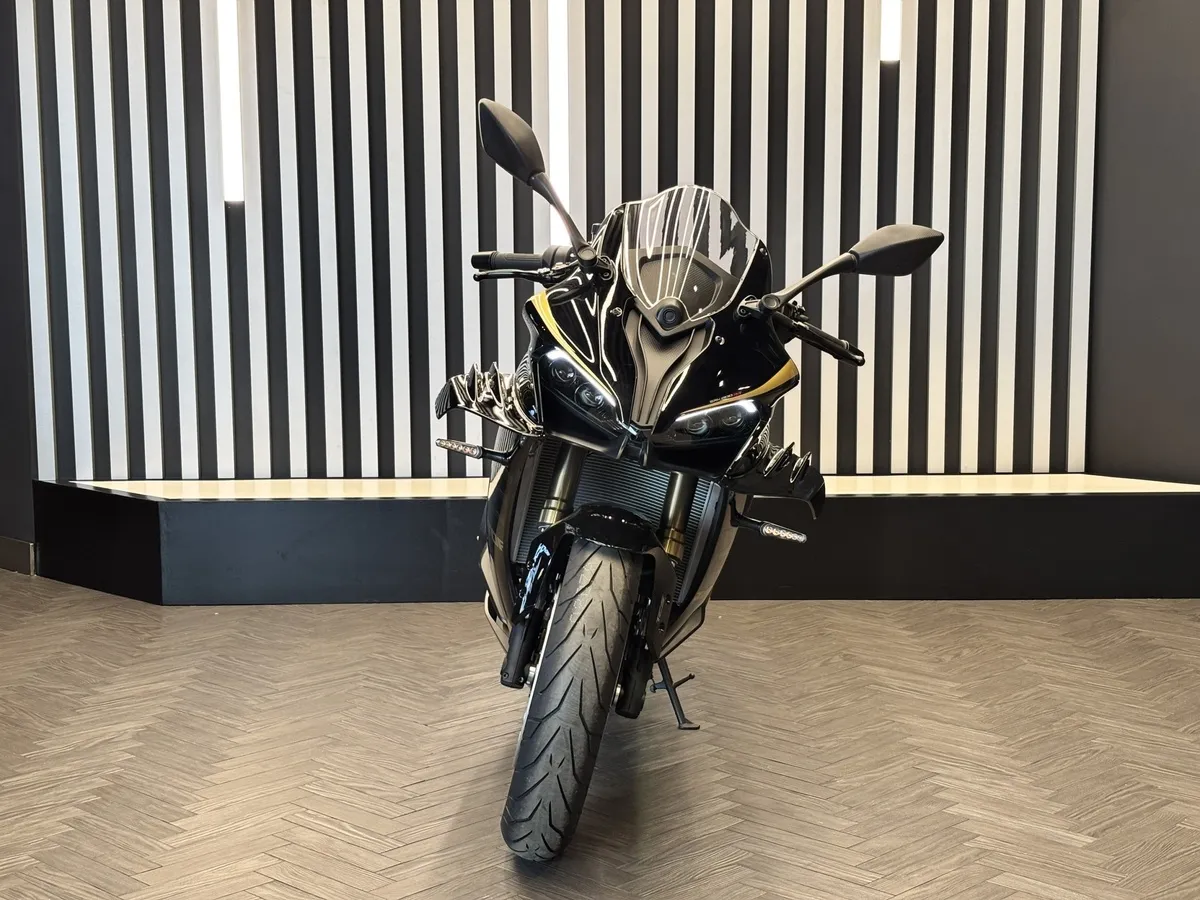 QJMOTOR SRK 800 RR 778 см³ (95 л.с.) 778 Черный в АВИЛОН. Слайд №5