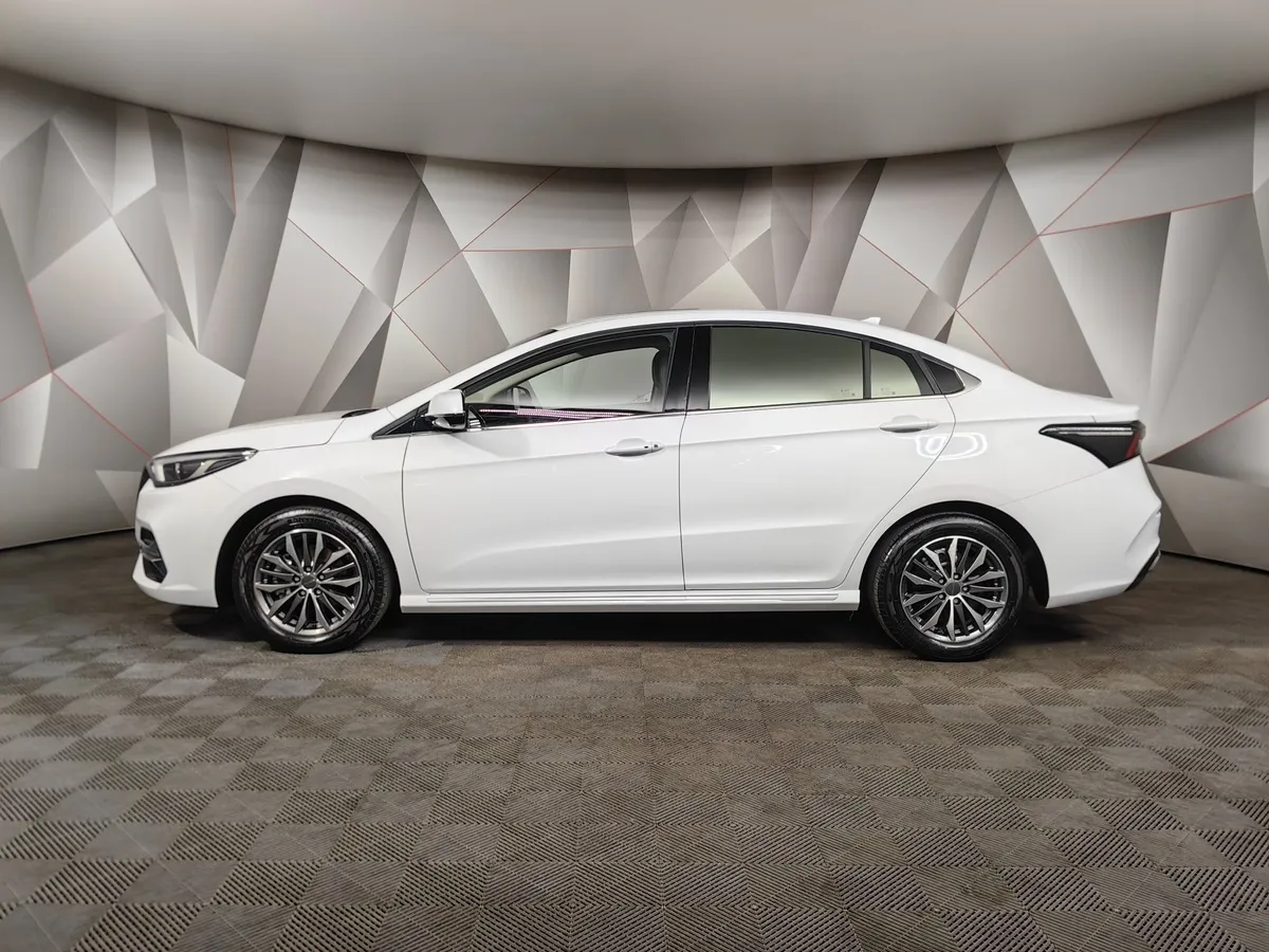 Omoda S5 1.5 CVT 2WD (113 л.с.) Life Белый в АВИЛОН. Слайд №5