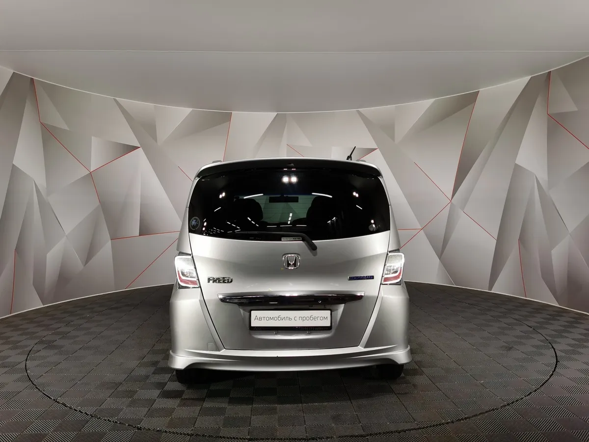 Honda Freed 1.5 CVT (88 л.с.) Серый в АВИЛОН. Слайд №8